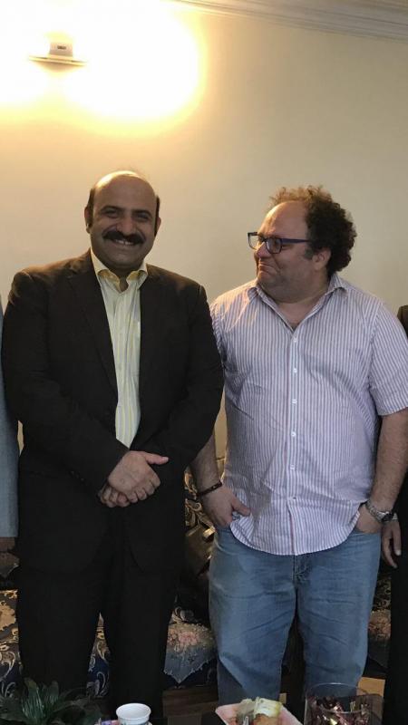 در کنار آقای دکتر حمید سپیدنام معروف به مستر تستر کارآفرین و مبتکر فیس برندینگ در ایران