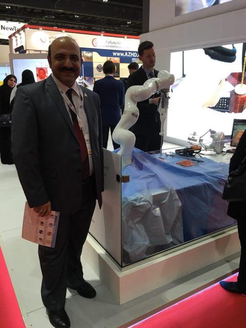 ربات جراح و بخیه زن در نمایشگاه تجهیزات پزشکی دبی